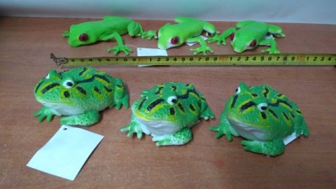 Żaba z grochem 11cm | HAB