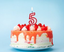 Świeczka urodzinowa ''5''