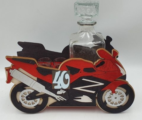 Karafka + 6 kieliszków ŚCIGACZ 40 urodziny