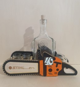 Karafka piła 40 urodziny