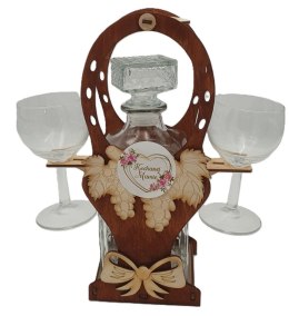 Koszyk + karafka + 2 kieliszki do wina dla Kochanej Mamy