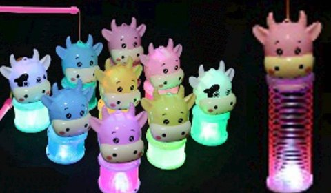 Sprężyna świecąca krówka