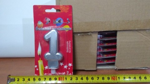 Świeczka 24szt. cyfra srebrna ,,1''