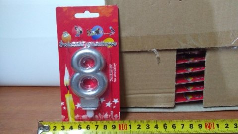 Świeczka 24szt. cyfra srebrna ,,8''