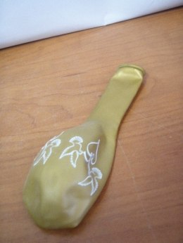 Balony 4szt. złote / bordowe - gołąbki